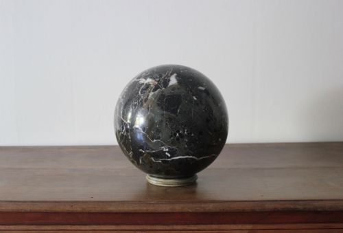 LARGE GRAND TOUR MARBLE BALL