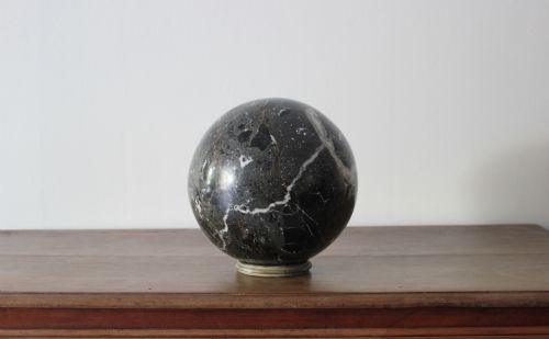 LARGE GRAND TOUR MARBLE BALL - ADDITIONAL PHOTO 1
