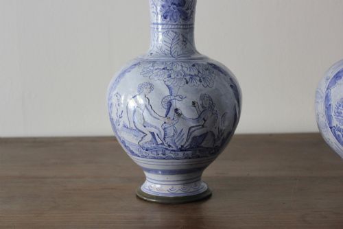 MATCHED PAIR OF DELFT BLUE GLAZED VESSELS - ADDITIONAL PHOTO 5