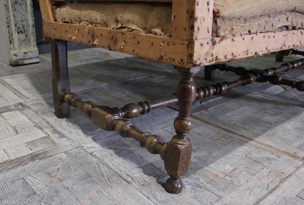 Early 18th century French walnut sofa View III