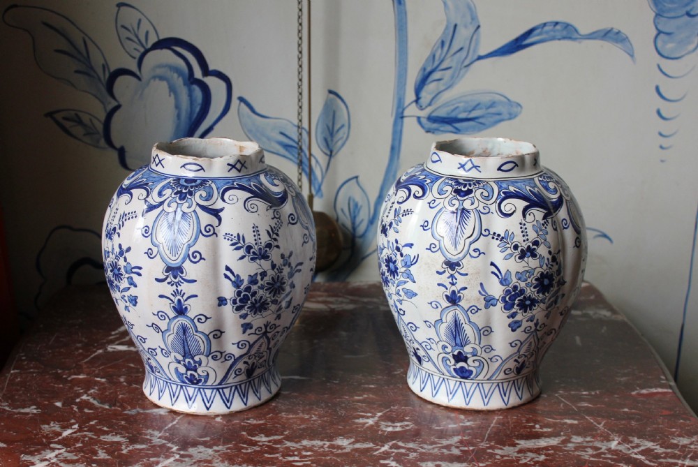 Pair of 18th century Delft vases View II