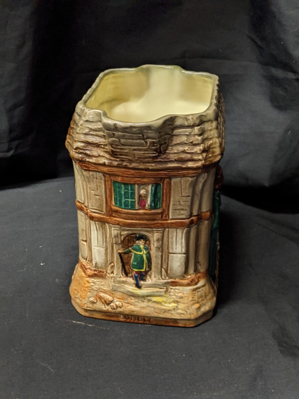 Royal Doulton 1949 Series 'Oliver Twist'. View II
