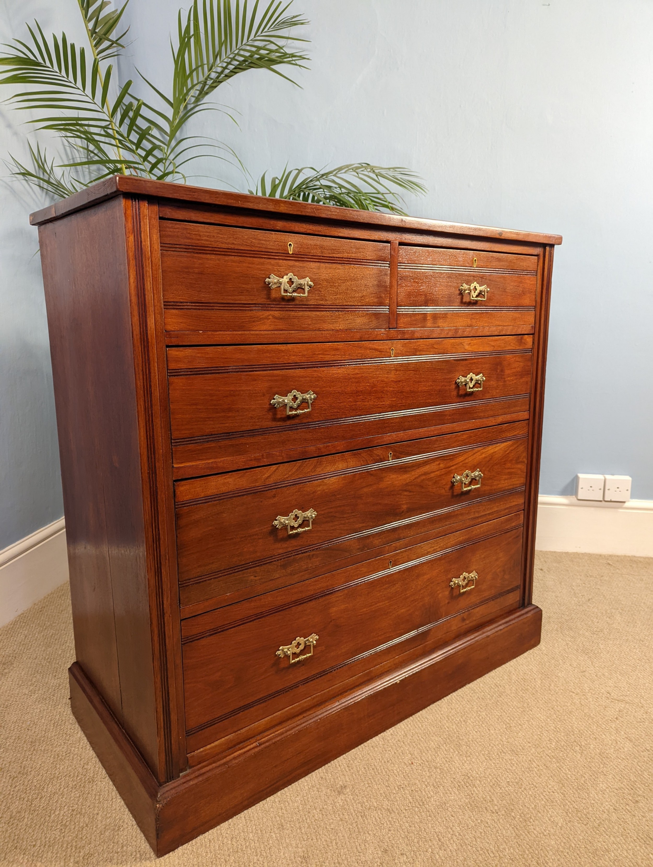 Large Late Victorian Walnut Chest of Drawers.