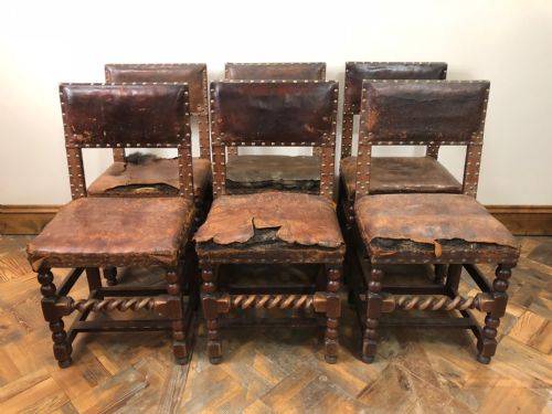

Set of 6 Late 17th Century Oak Chairs
