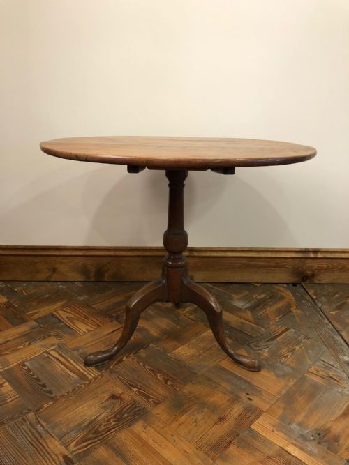 fig 2. Antique Georgian Oak Tilt Top Table