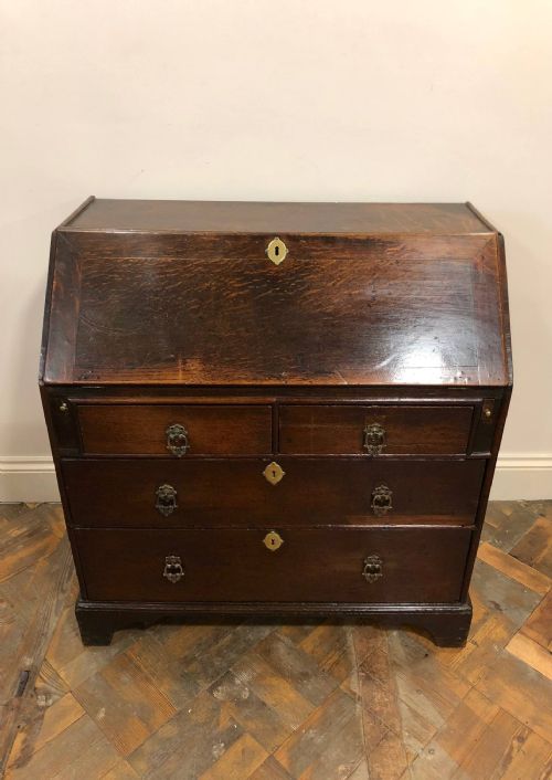 fig 1. Welsh Oak Fall Front Bureau