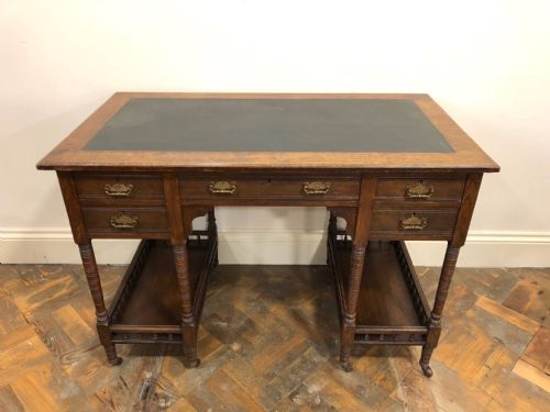 fig 2. Edwardian Oak Kneehole Desk