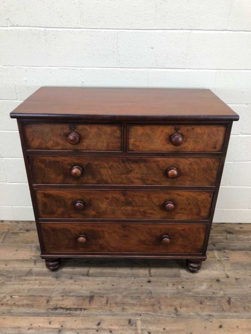 fig 1. Victorian Mahogany Straight Front Chest of Drawers