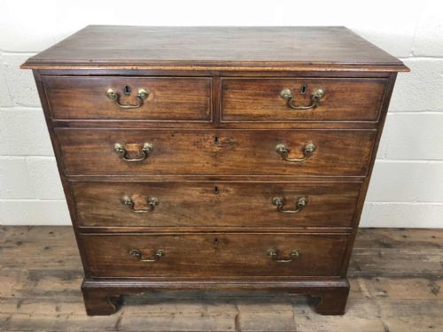 fig 1. Georgian Mahogany Chest of Drawers