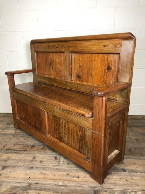 fig 1. Pitch Pine Settle Bench with Under Seat Storage