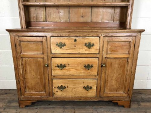 fig 1. 19th Century Pine Dresser