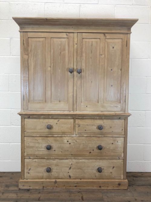 Pine Linen Press Cupboard