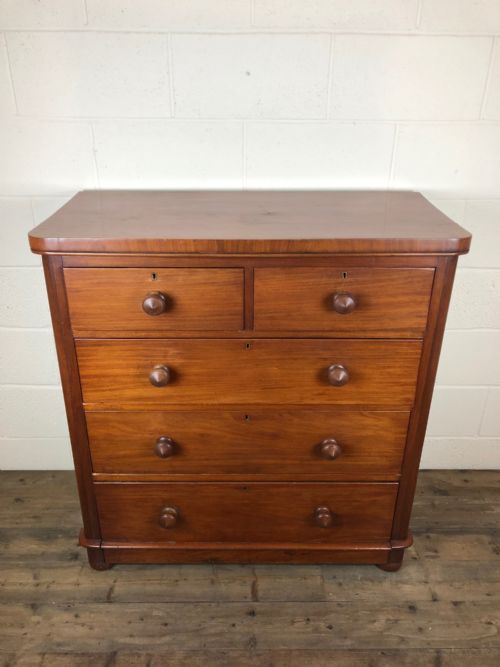 fig 1. Victorian Mahogany Straight Front Chest of Drawers