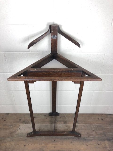 fig 1. Gentleman’s Valet or Butlers Clothes Stand 