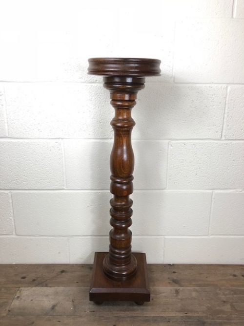 Early 20th Century Oak Torchere Stand
