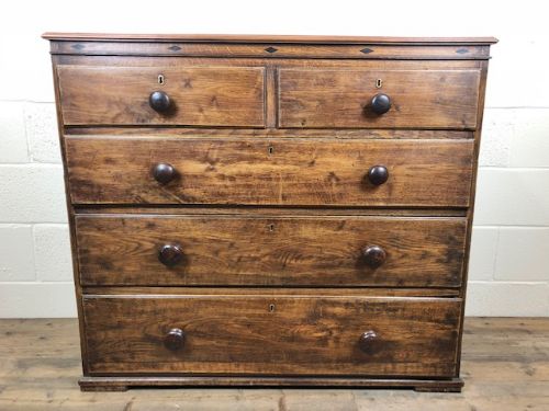 Georgian Welsh Oak Chest of Drawers