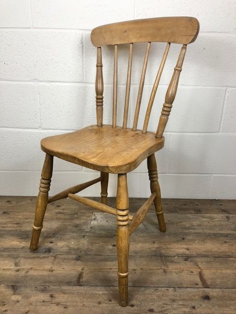 Single 19th Century Ash and Elm Farmhouse Chair