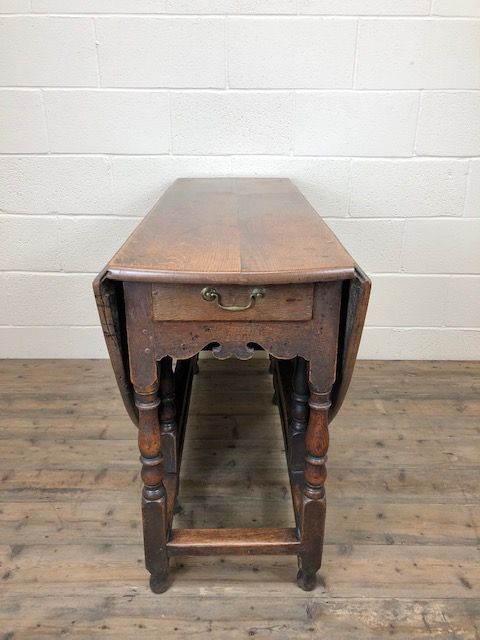fig 2. 18th Century Welsh Oak Gate Leg Table 