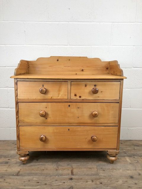 Victorian Pine Chest of Drawers
