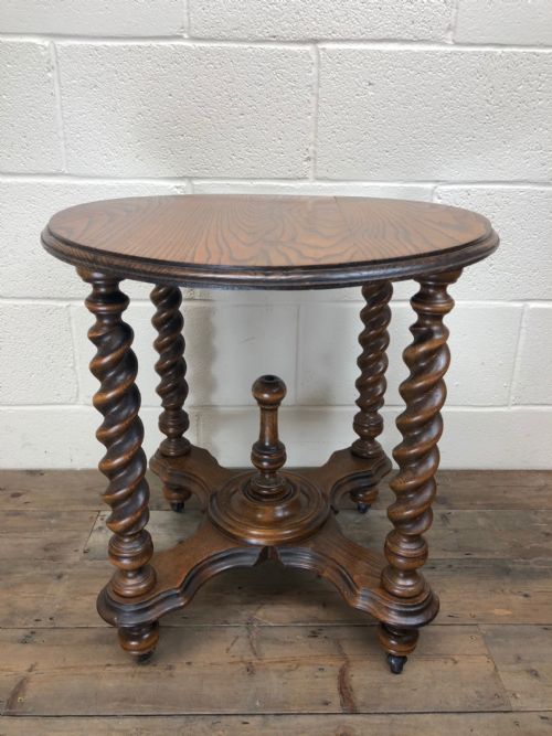 Early 20th Century Antique Oak Circular Occasional Table