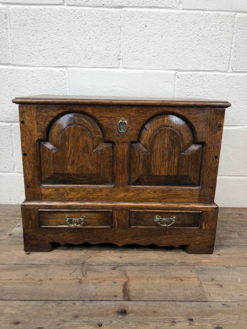 18th Century Style Welsh Oak Coffer Bach
