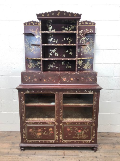 Early 20th Century Antique Japanese Red Lacquered Glazed Cabinet