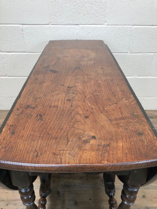 fig 1. Early 18th Century Welsh Oak Gate Leg Table