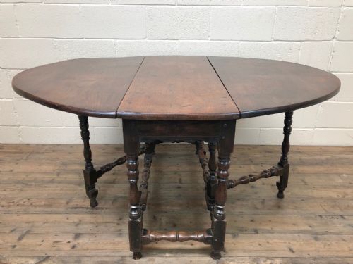 Early 18th Century Welsh Oak Gate Leg Table