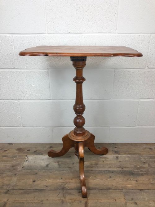 fig 1. Victorian Mahogany Side Table or Wine Table