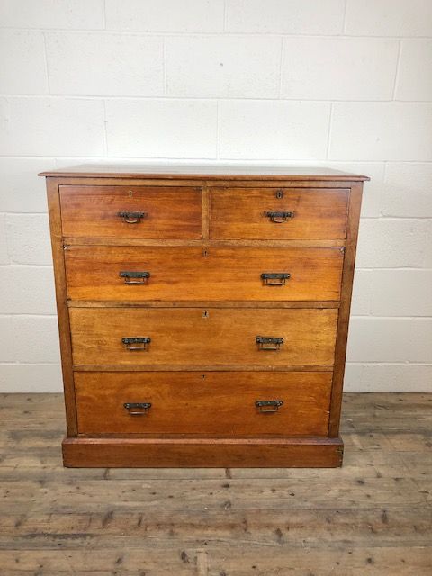 Late Victorian Mahogany Straight Fronted Chest of Drawers