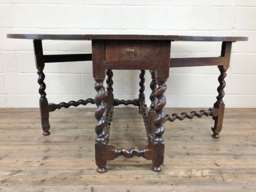 fig 1. 18th Century Welsh Oak Gate Leg Table