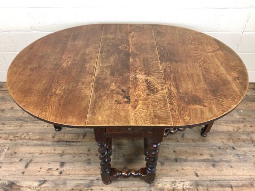fig 2. 18th Century Welsh Oak Gate Leg Table