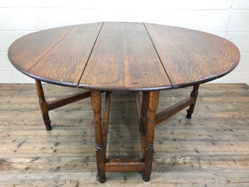 fig 2. Large Circular 19th Century Oak Gate Leg Table