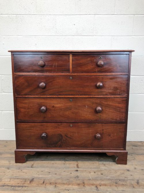 Victorian Mahogany Straight Front Chest of Drawers