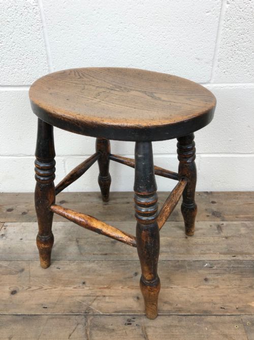 fig 1. 19th Century Ash and Elm Stool
