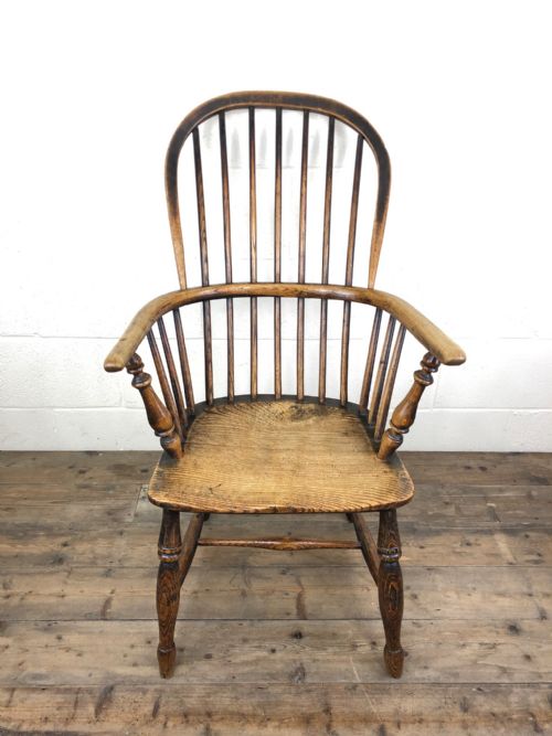 fig 1. 19th Century Antique Ash and Elm Windsor Armchair