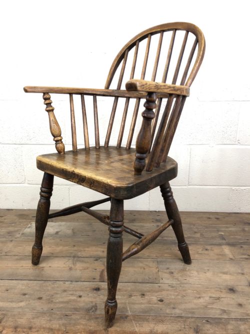 fig 2. 19th Century Ash and Elm Low Back Windsor Armchair