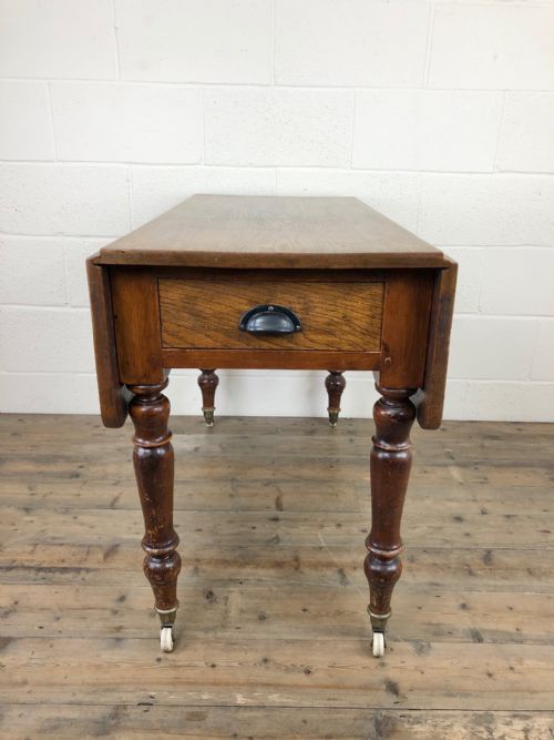Antique 19th Century Oak Drop Leaf Pembroke Style Table