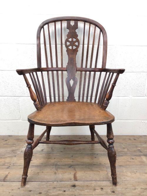 19th Century Ash and Elm Wheelback Windsor Armchair