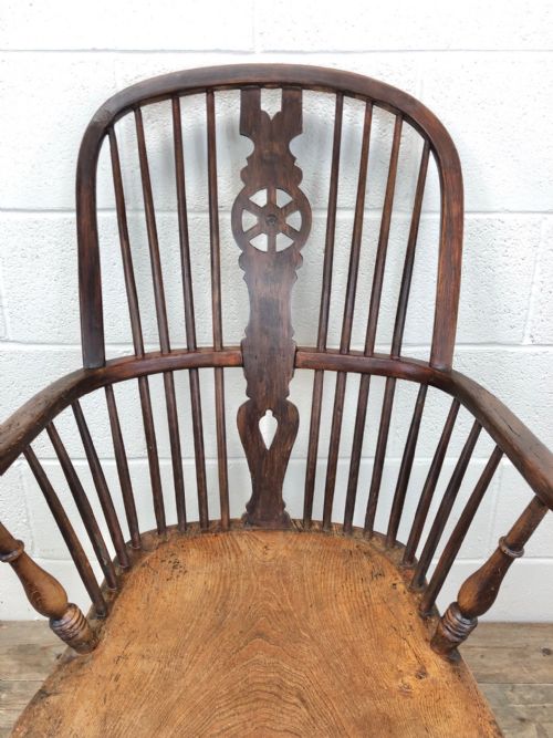 fig 2. 19th Century Ash and Elm Wheelback Windsor Armchair