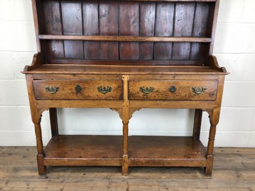 fig 1. 18th Century Oak Pot Board Dresser