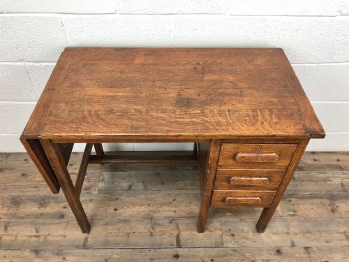fig 2. Small Early 20th Century Antique Oak Desk