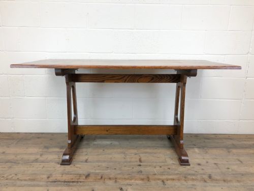 Early 20th Century Oak Arts and Crafts Dining Table
