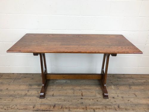 fig 1. Early 20th Century Oak Arts and Crafts Dining Table
