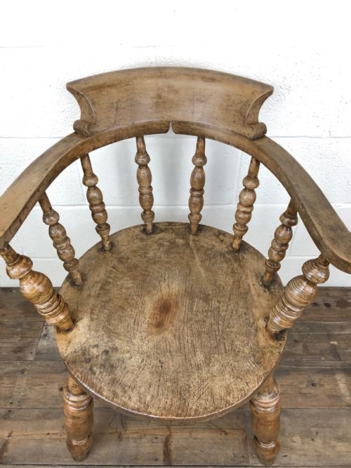 fig 2. Antique Beech and Elm Smoker’s Bow Chair