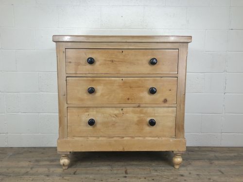 fig 1. Antique Victorian Pine Chest of Drawers