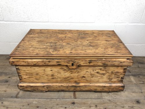 fig 1. Victorian Pine Carpenter’s Tool Chest or Trunk
