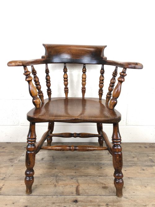 Antique 19th Century Ash and Elm Smokers Bow Chair