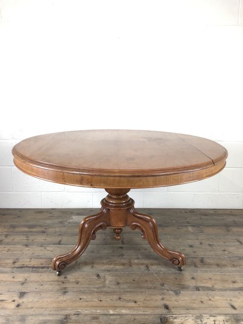 Victorian Mahogany Circular Tilt Top Dining Table