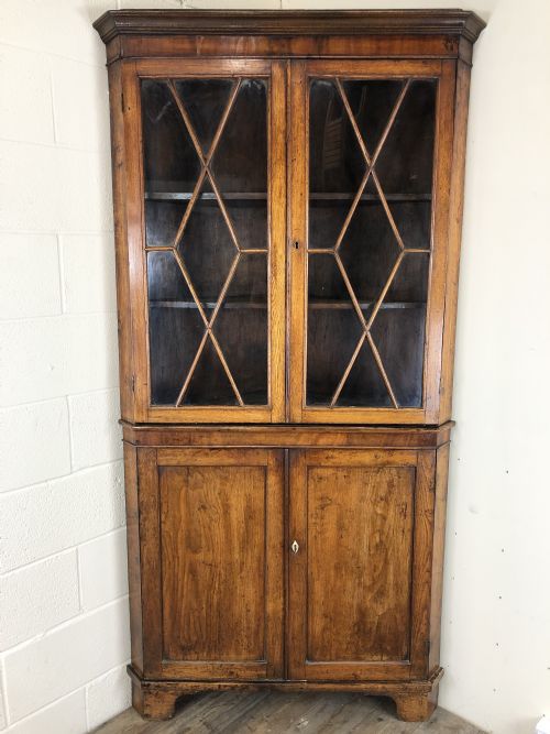 Antique Early 19th Century Oak Standing Corner Cupboard